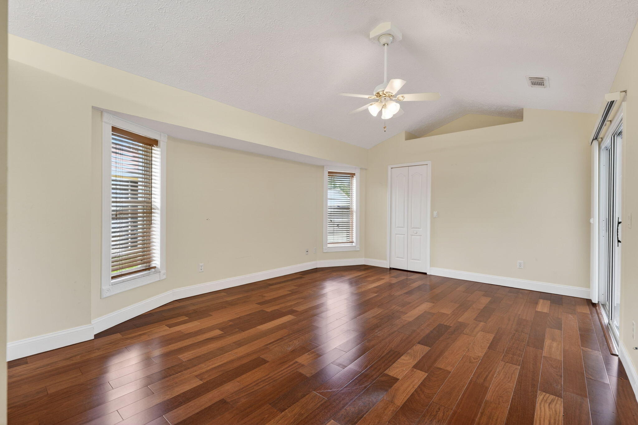 PORT ST LUCIE SECTION 13 - Residential