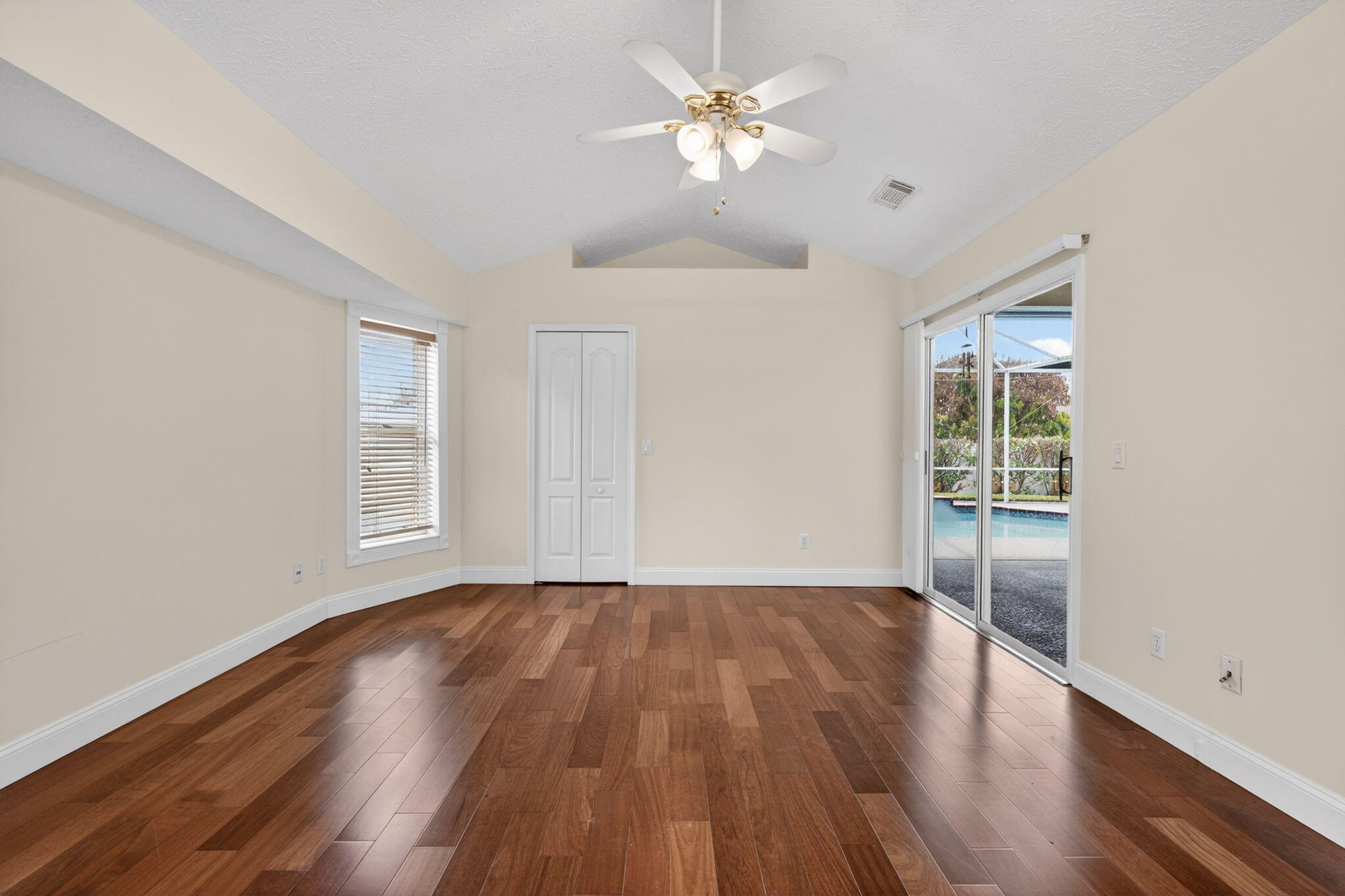 PORT ST LUCIE SECTION 13 - Residential