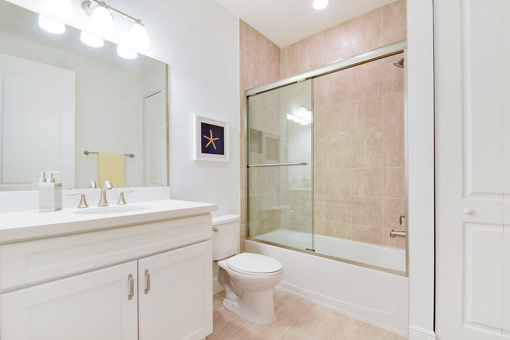 OCEAN BREEZE TOWNHOMES AT JUNO BEACH - Residential Lease