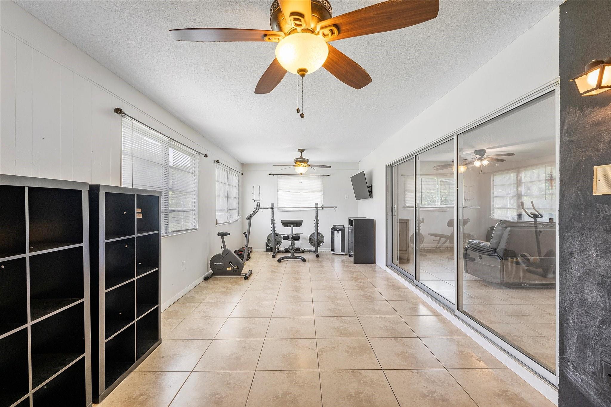 Forest Hills 72-47 B - Residential