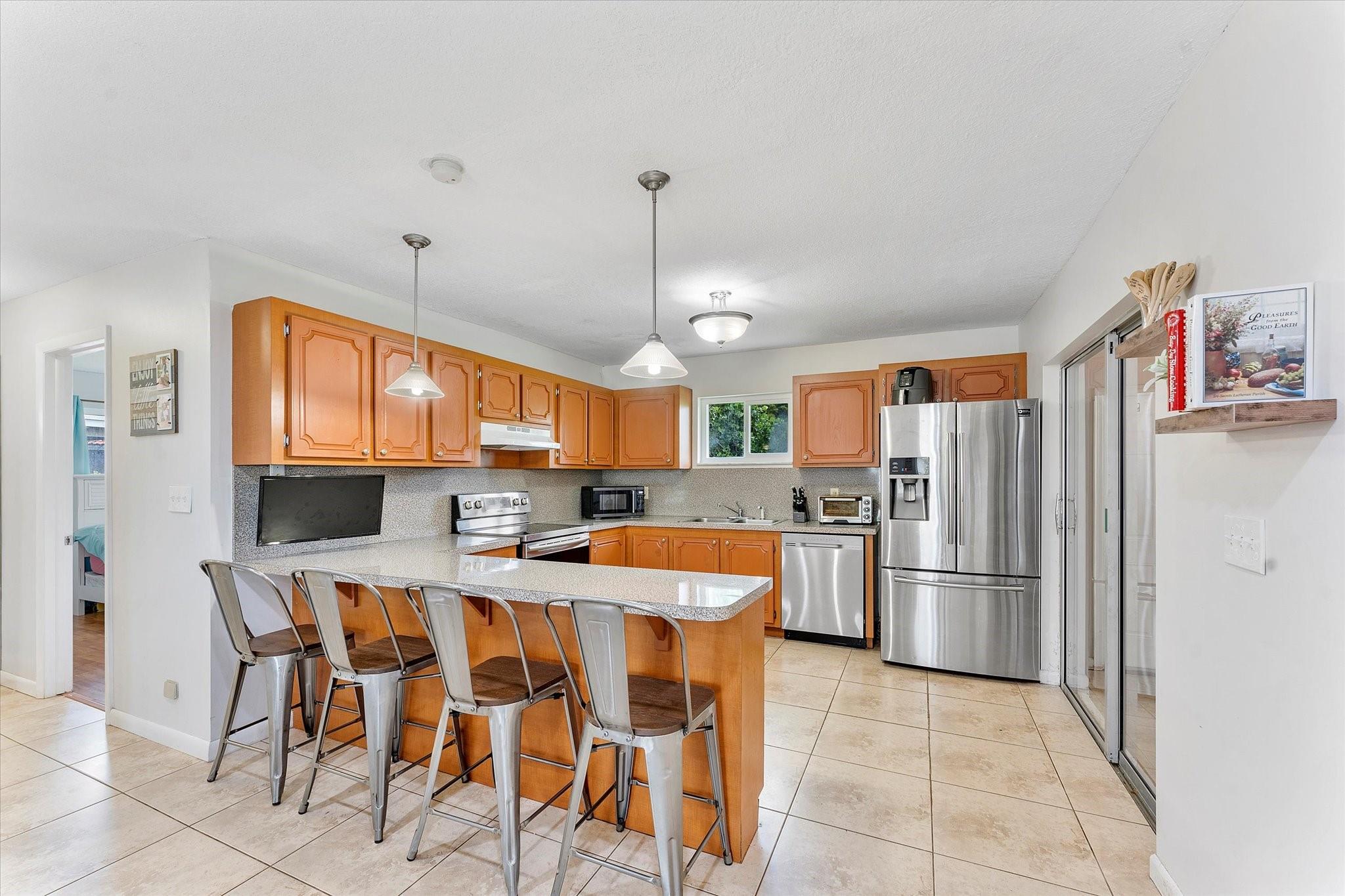 Forest Hills 72-47 B - Residential