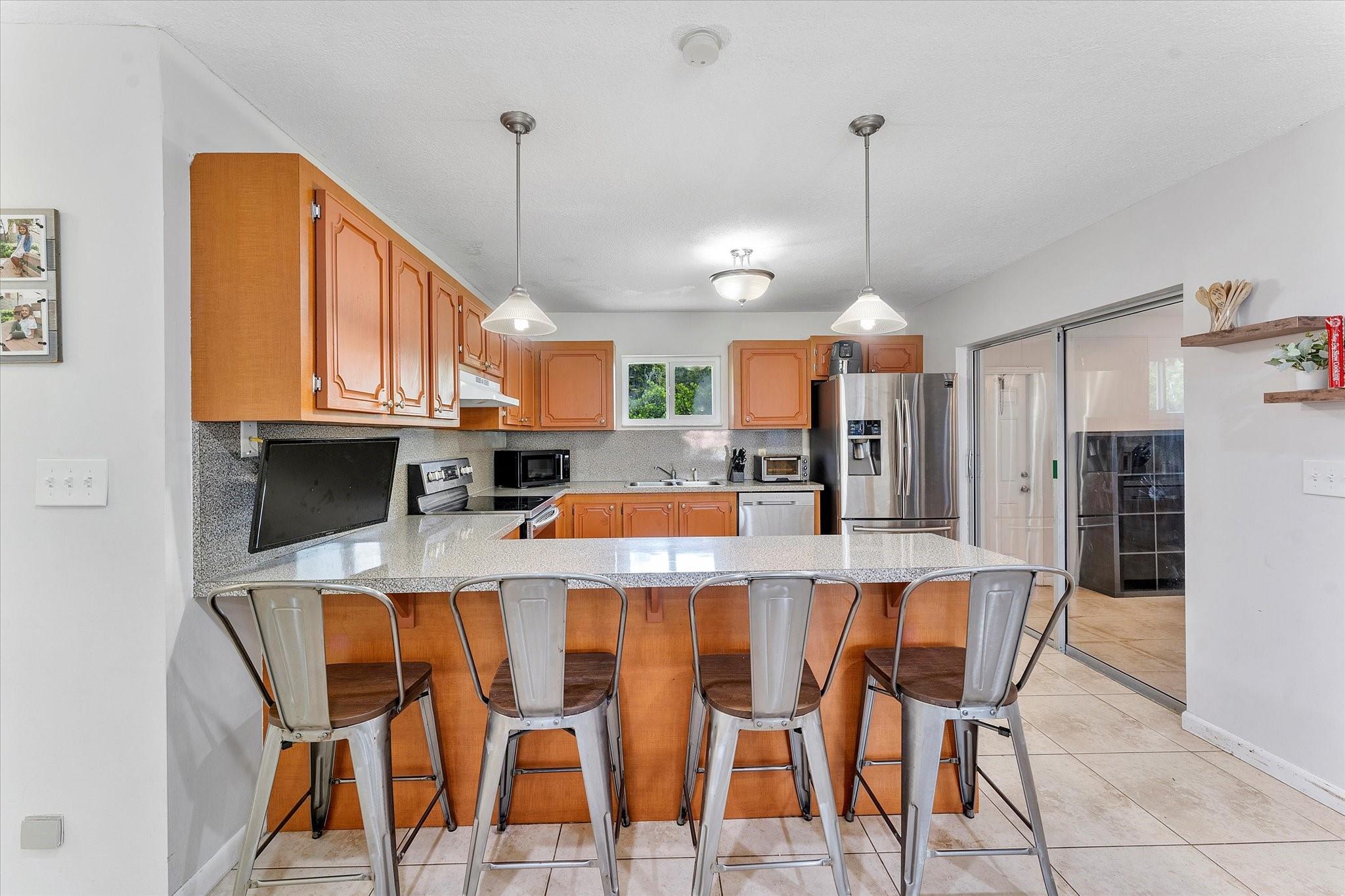 Forest Hills 72-47 B - Residential