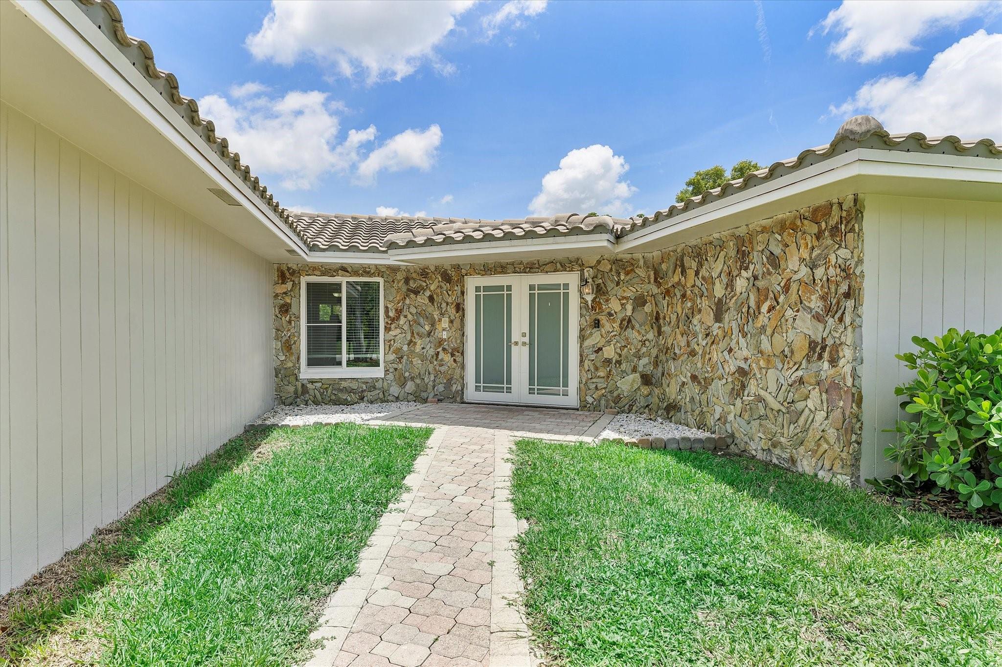 Forest Hills 72-47 B - Residential