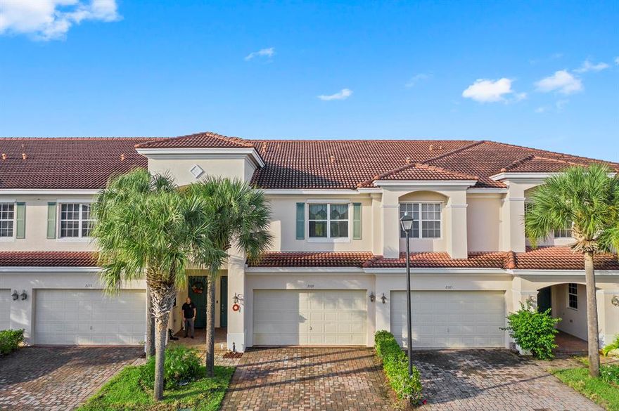 Beautiful townhouse in the cul-de-sac  on the water. Meticulously maintained home waiting for you