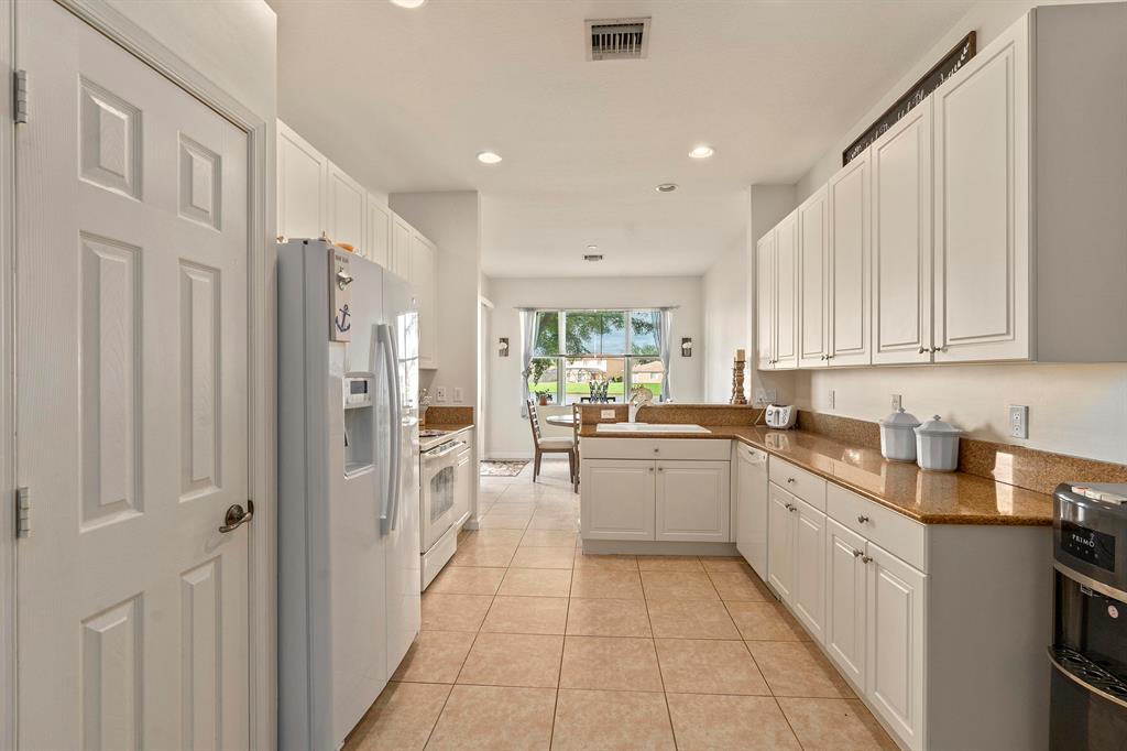 THIRD REPLAT OF PORTOFINO ISLES - Residential