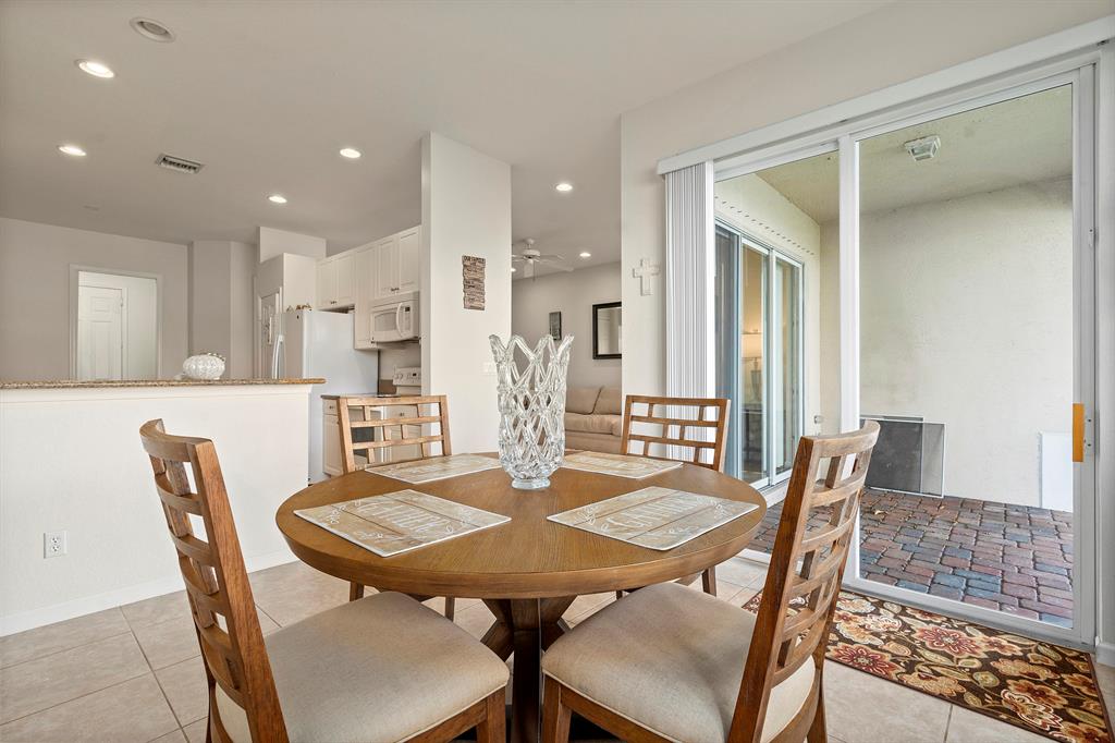 THIRD REPLAT OF PORTOFINO ISLES - Residential