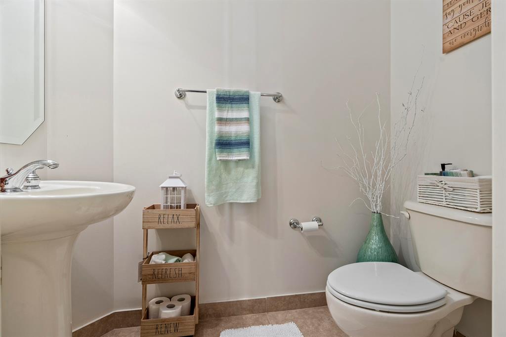 THIRD REPLAT OF PORTOFINO ISLES - Residential