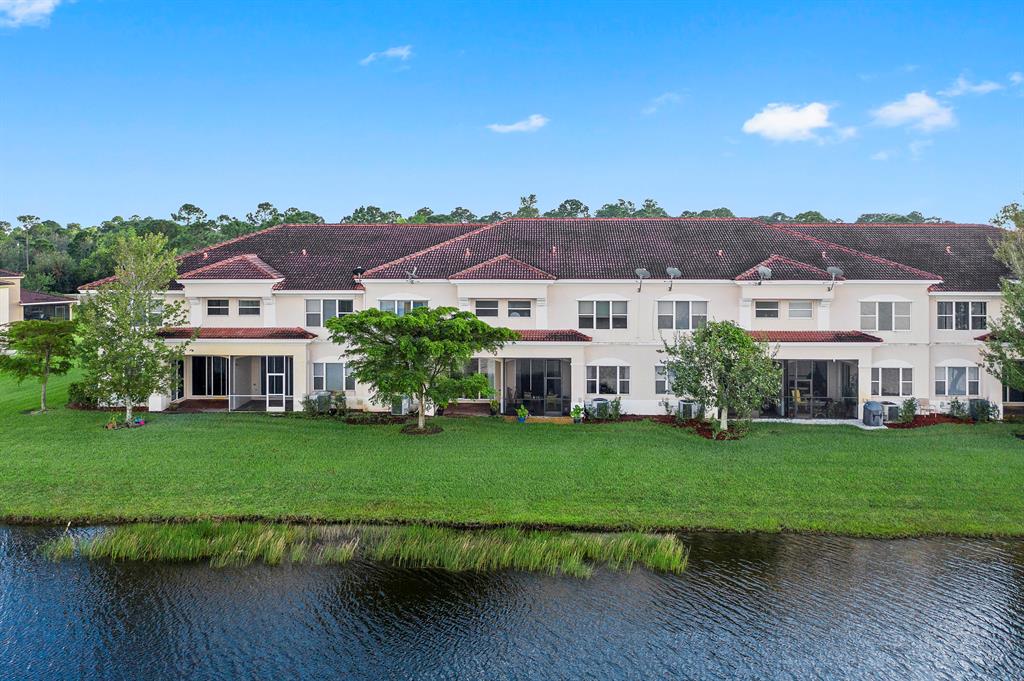 THIRD REPLAT OF PORTOFINO ISLES - Residential