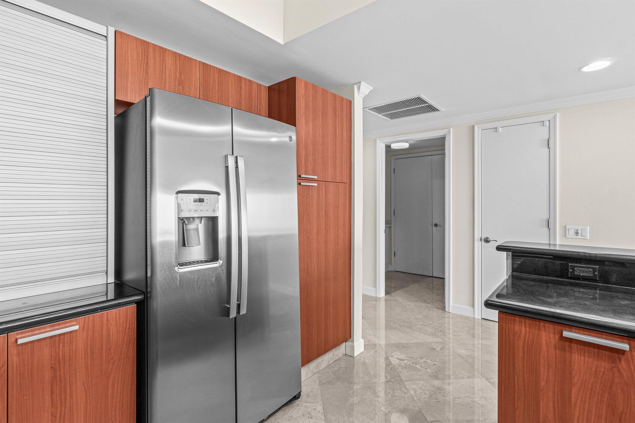 MARINA GRANDE RIVIERA BEA - Residential