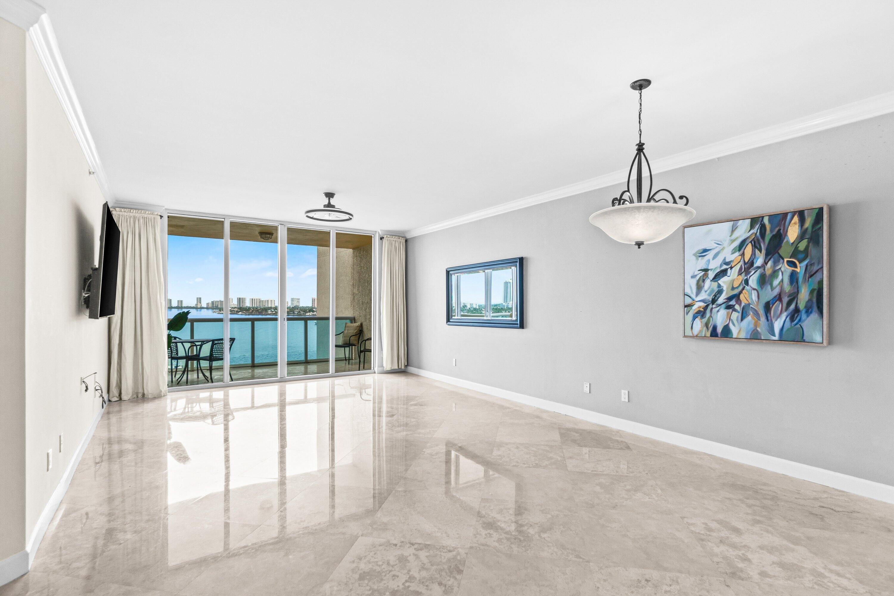 2650 Lake Shore Drive 703