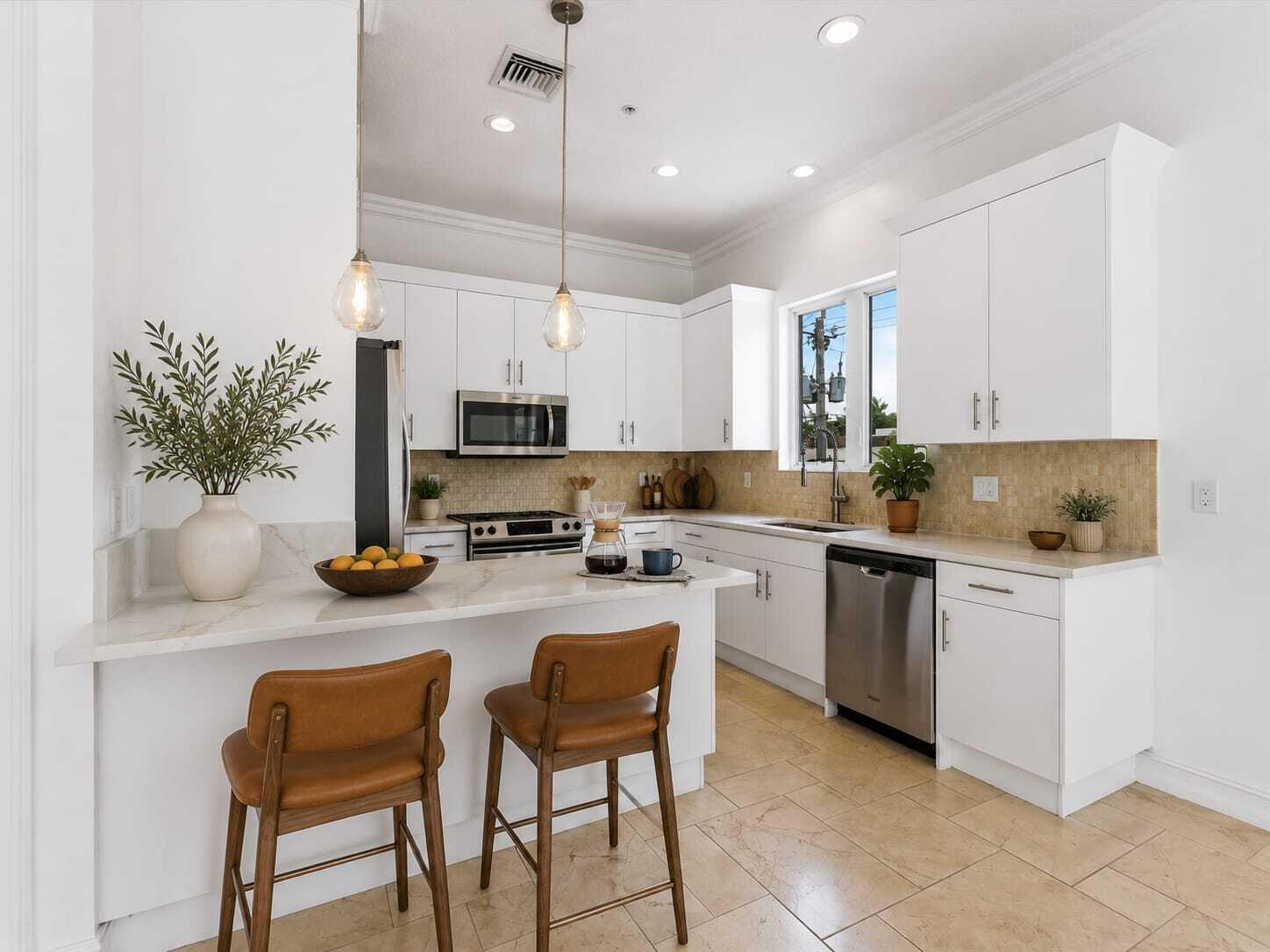 12 SE 1ST Avenue 201