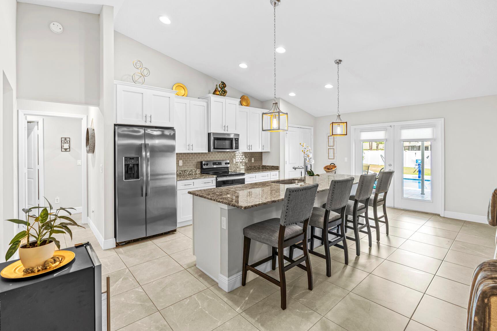 PORT ST LUCIE SECTION 33 - Residential