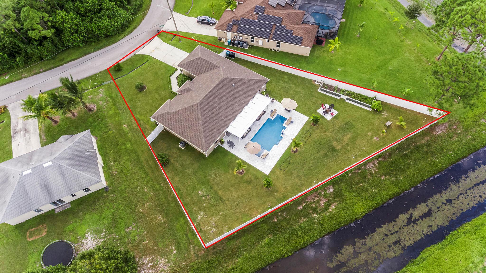 PORT ST LUCIE SECTION 33 - Residential