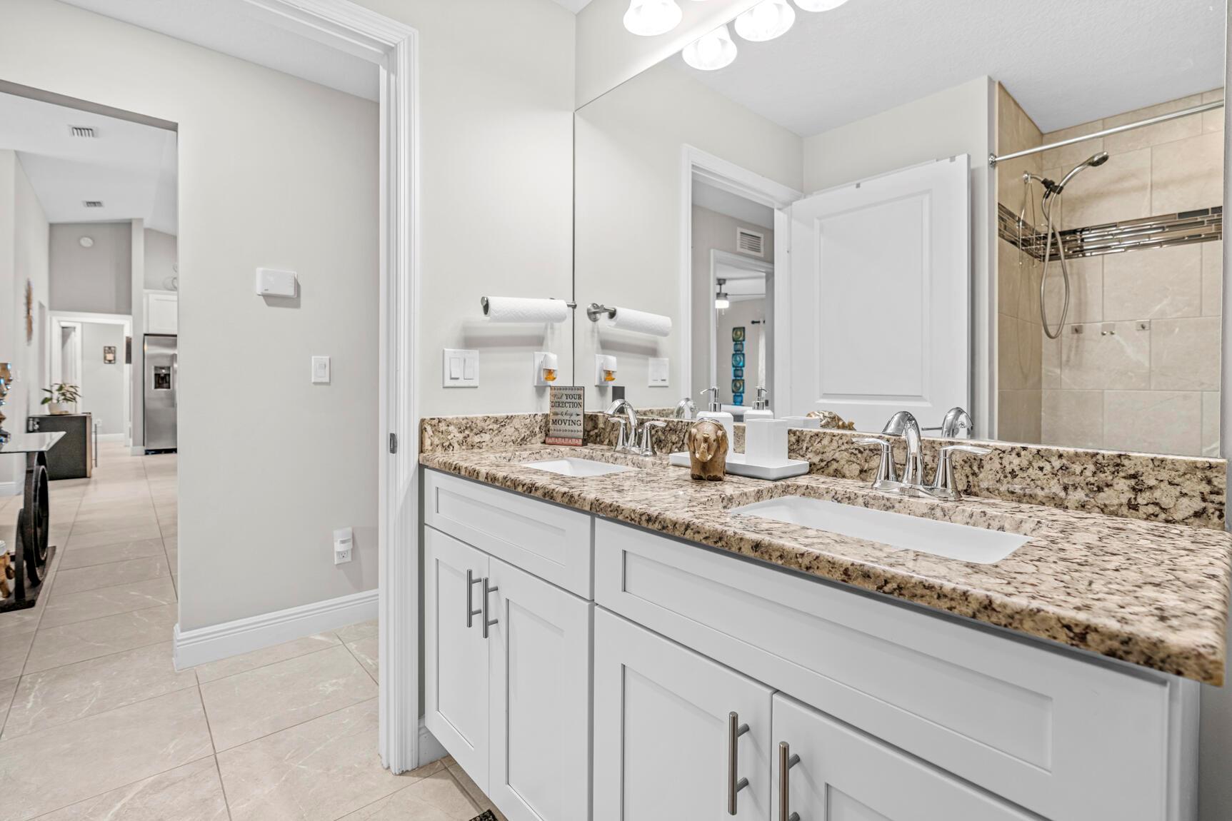 PORT ST LUCIE SECTION 33 - Residential