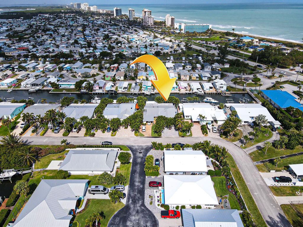 Photo of 26 Aqua Ra Drive, Jensen Beach, FL 34957 (MLS # R10959367)