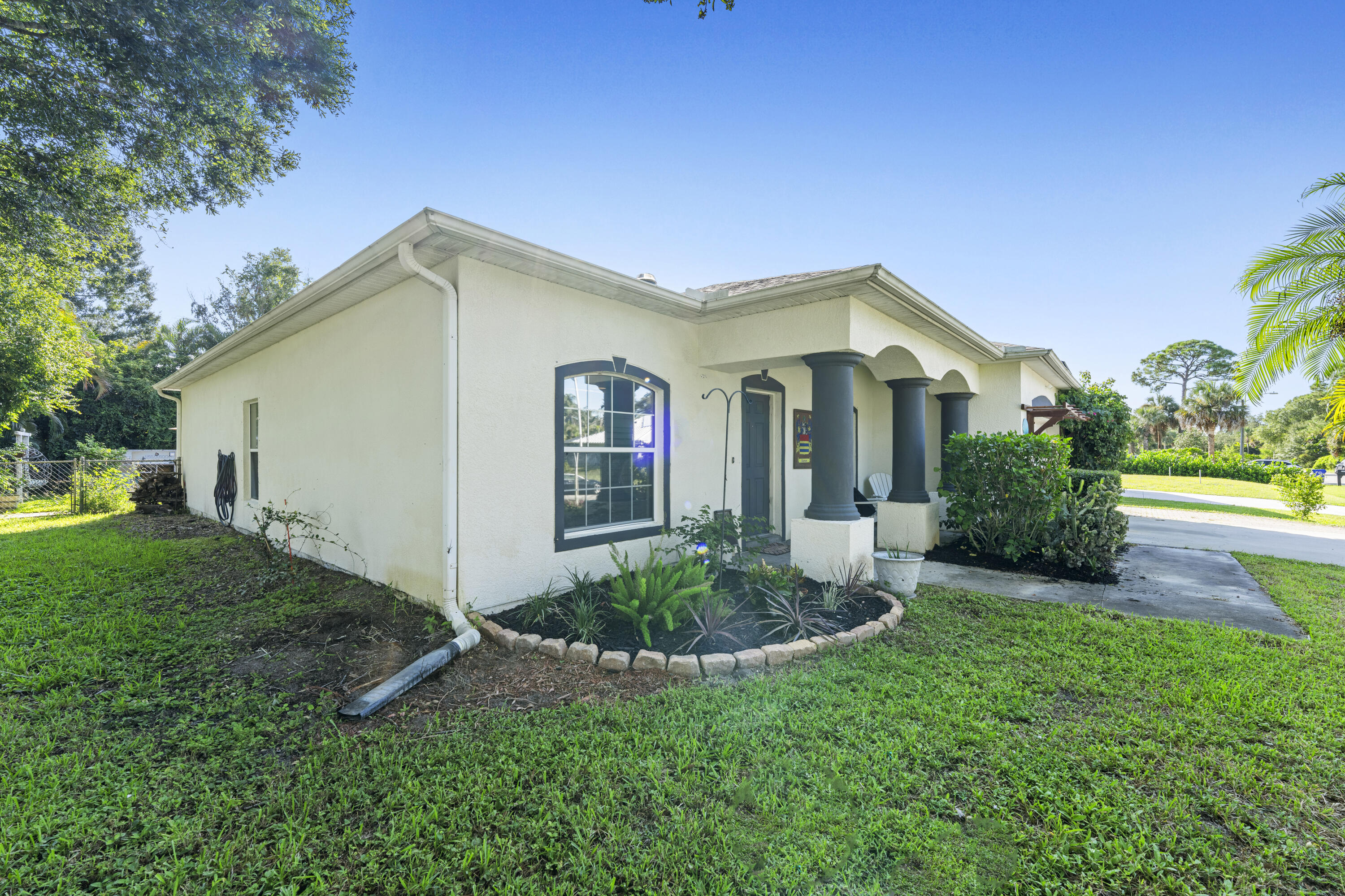 1302 Coverbrook Lane