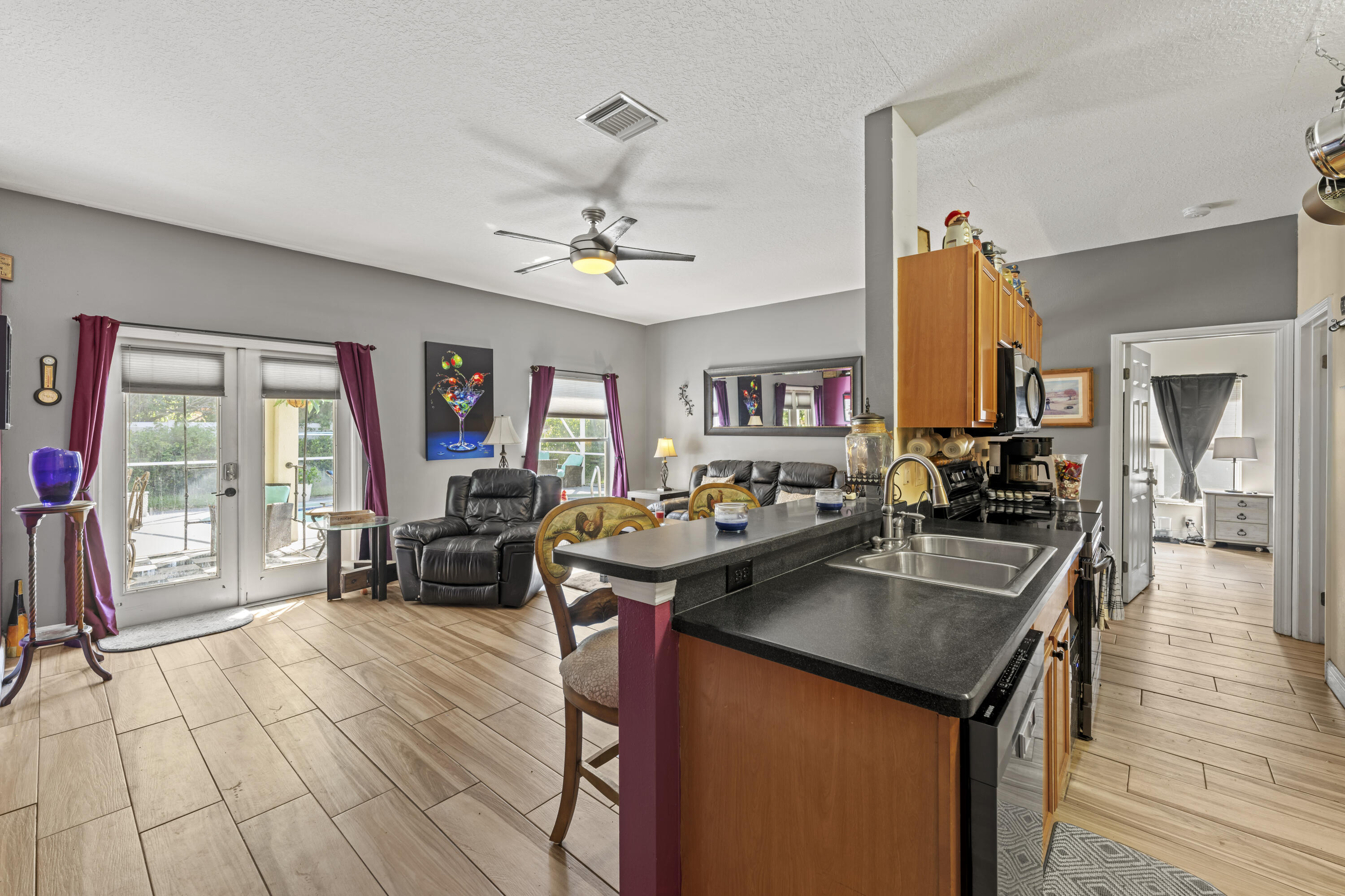 SEBASTIAN HIGHLANDS UNIT 10 - Residential