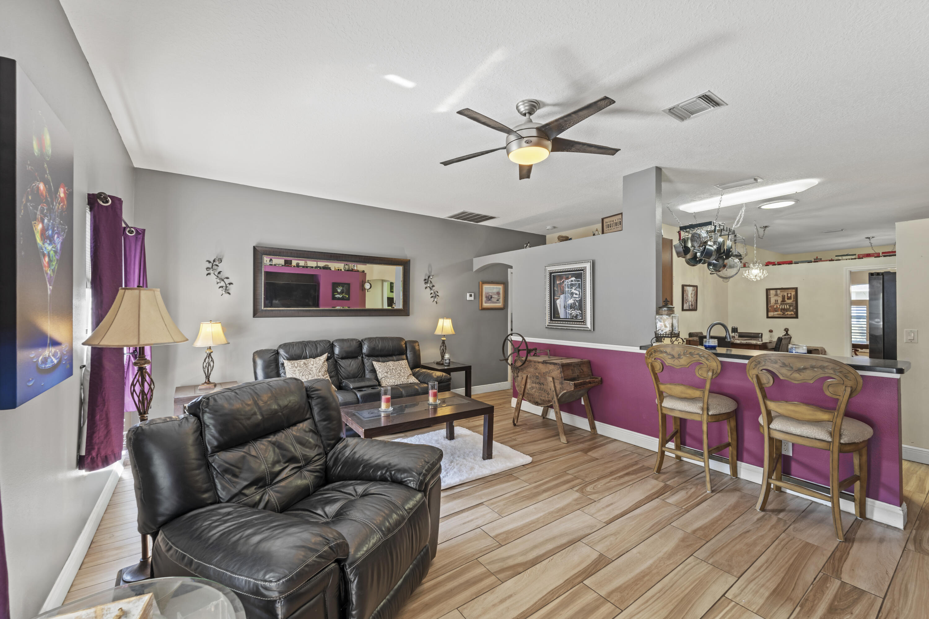 SEBASTIAN HIGHLANDS UNIT 10 - Residential