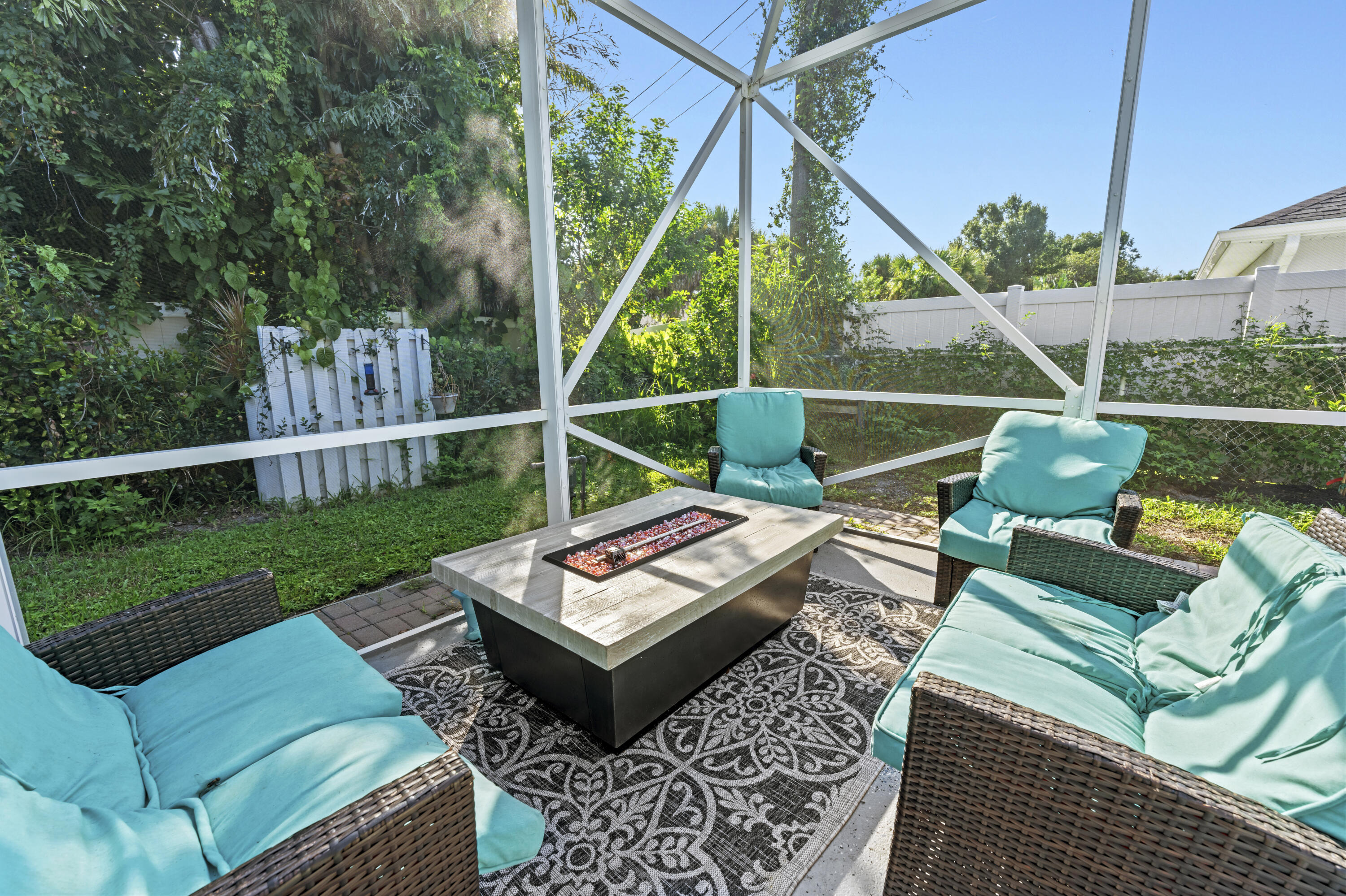 SEBASTIAN HIGHLANDS UNIT 10 - Residential