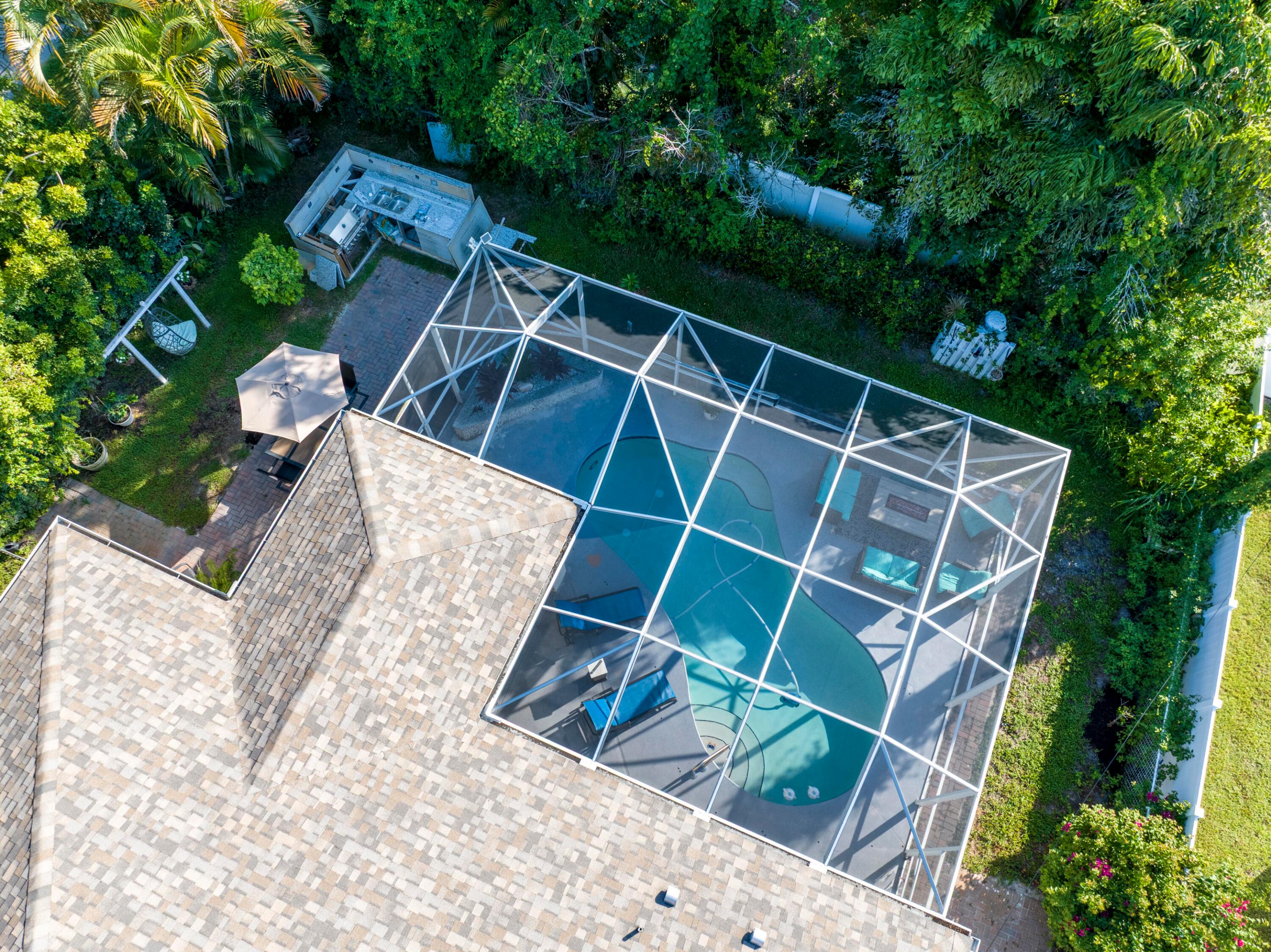 SEBASTIAN HIGHLANDS UNIT 10 - Residential