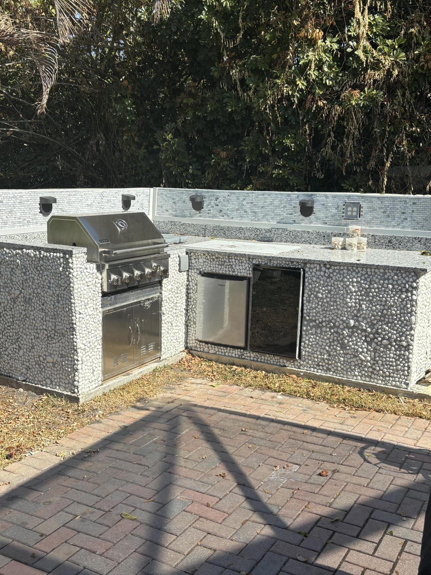 SEBASTIAN HIGHLANDS UNIT 10 - Residential