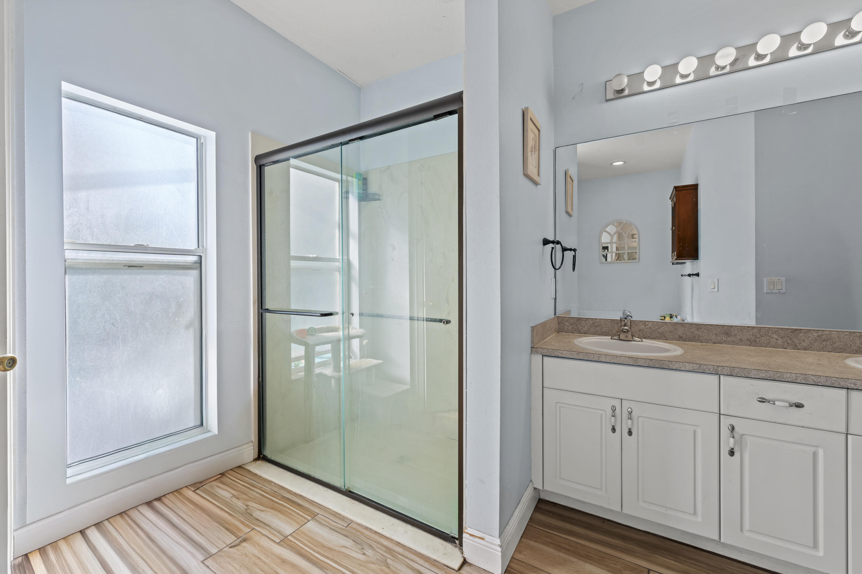 SEBASTIAN HIGHLANDS UNIT 10 - Residential