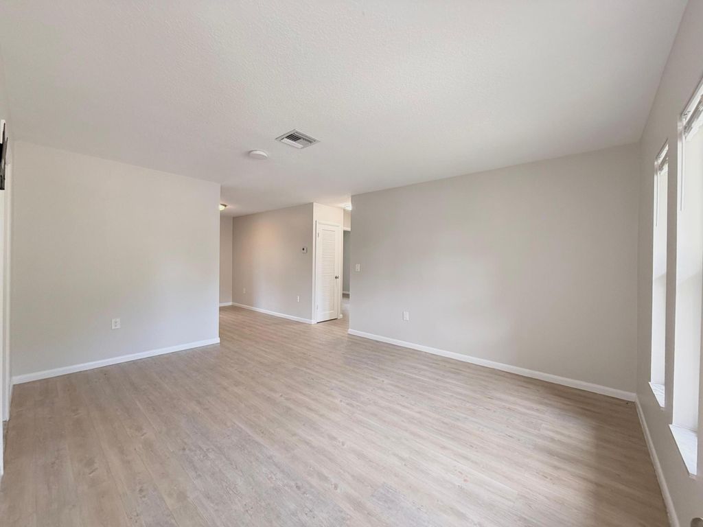 Photo of 9241 Silverthorne Drive, West Palm Beach, FL 33403 (MLS # R11161142)
