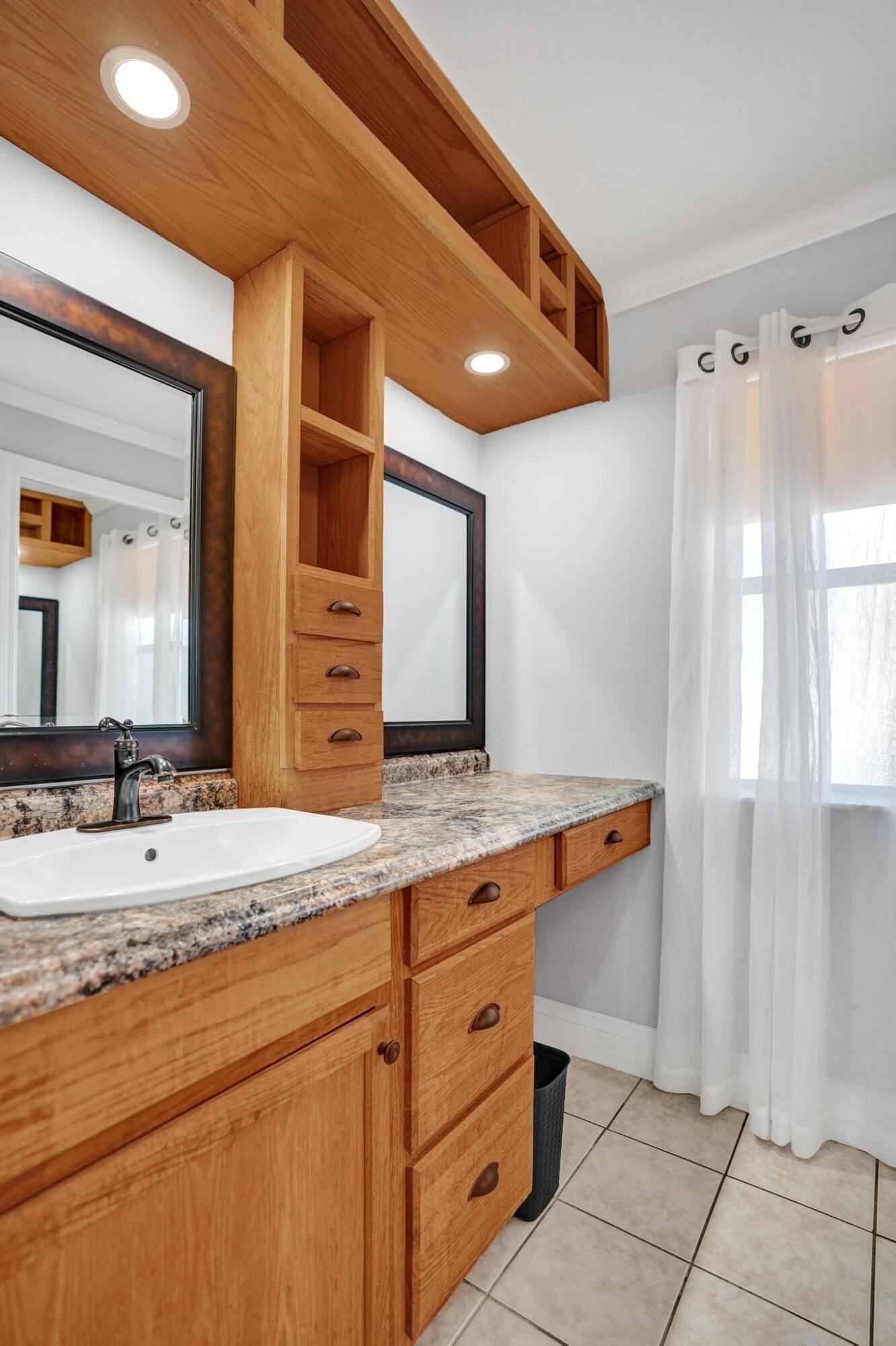 RAINBERRY BAY SEC 5-A - Residential