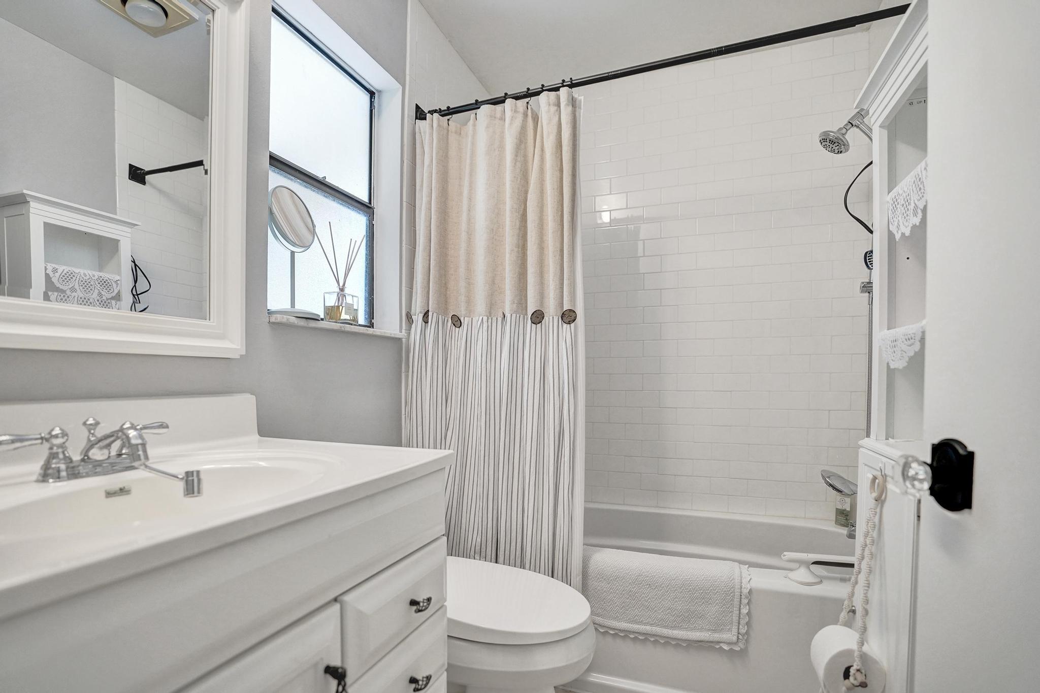 RAINBERRY BAY SEC 5-A - Residential