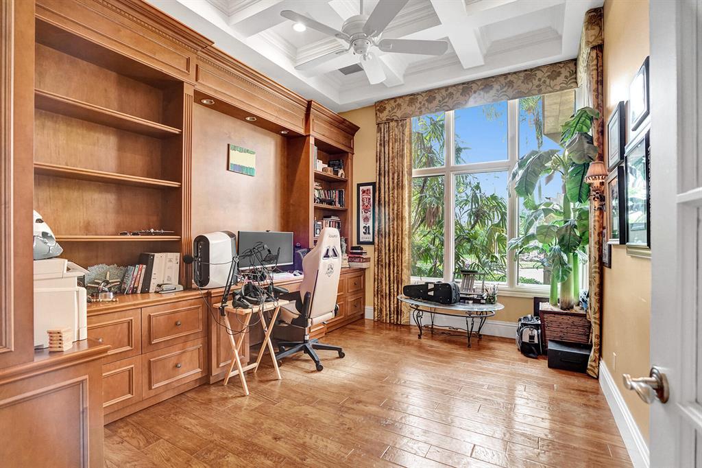 WOODFIELD HUNT CLUB II - Residential