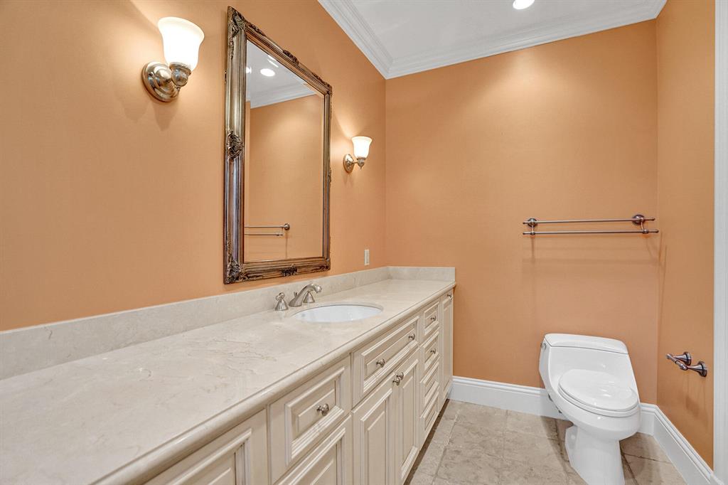 WOODFIELD HUNT CLUB II - Residential