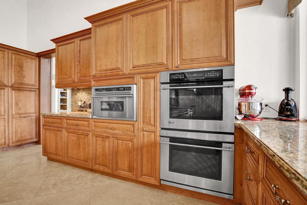 WOODFIELD HUNT CLUB II - Residential