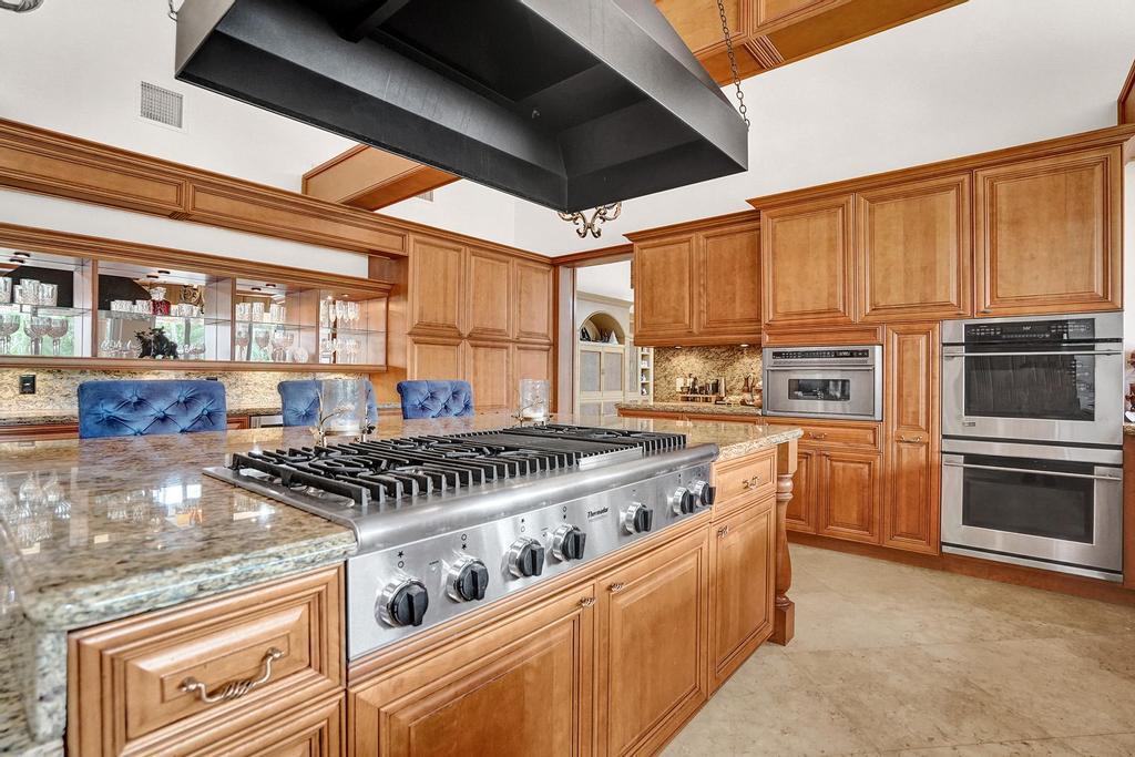 WOODFIELD HUNT CLUB II - Residential