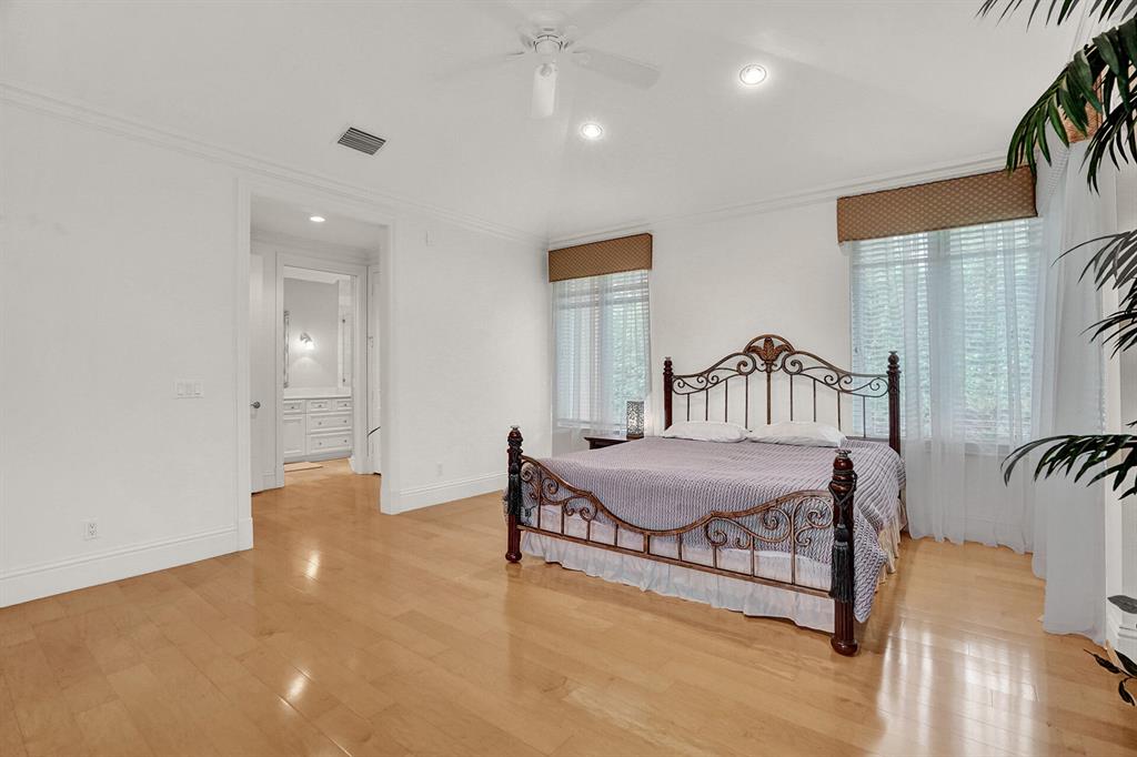 WOODFIELD HUNT CLUB II - Residential