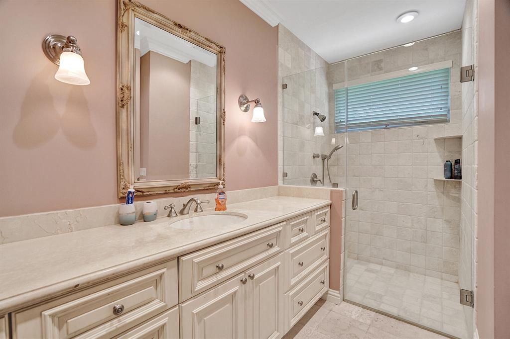 WOODFIELD HUNT CLUB II - Residential