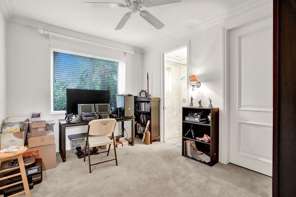 WOODFIELD HUNT CLUB II - Residential