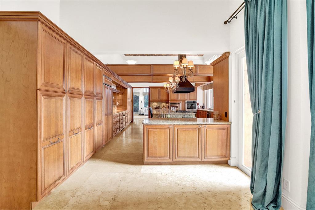 WOODFIELD HUNT CLUB II - Residential