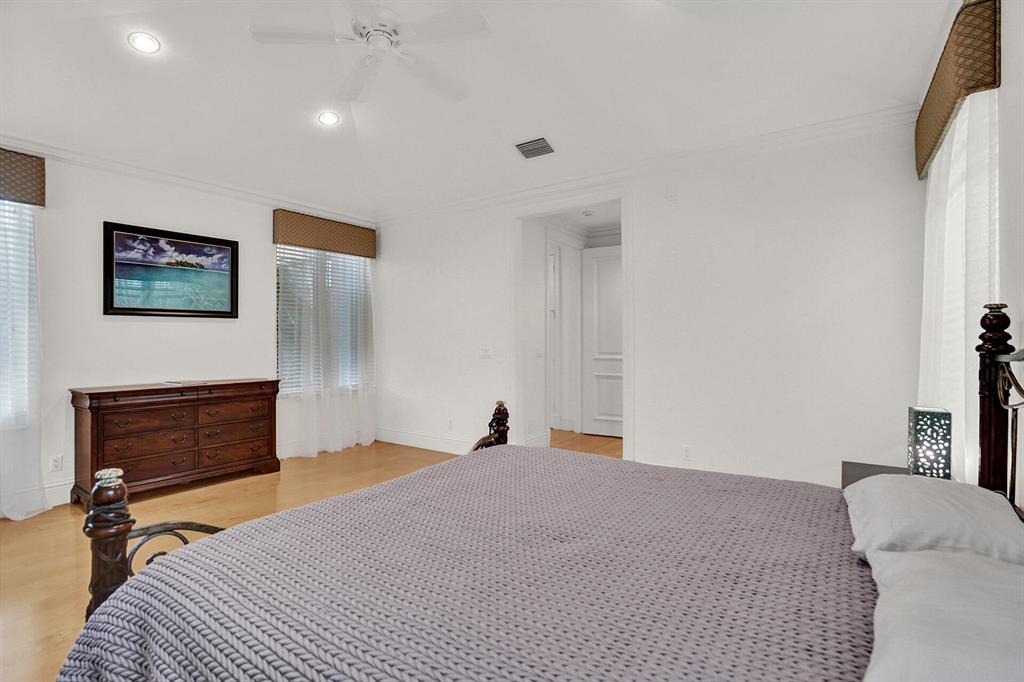 WOODFIELD HUNT CLUB II - Residential