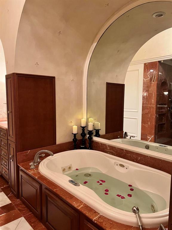 WOODFIELD HUNT CLUB II - Residential