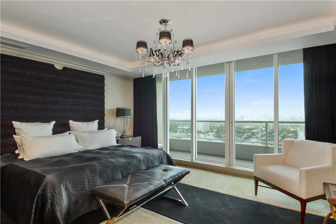 Ritz-Carlton - Residential