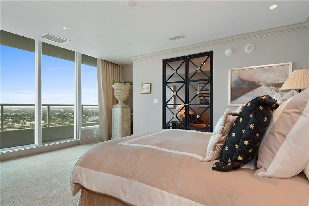 Ritz-Carlton - Residential