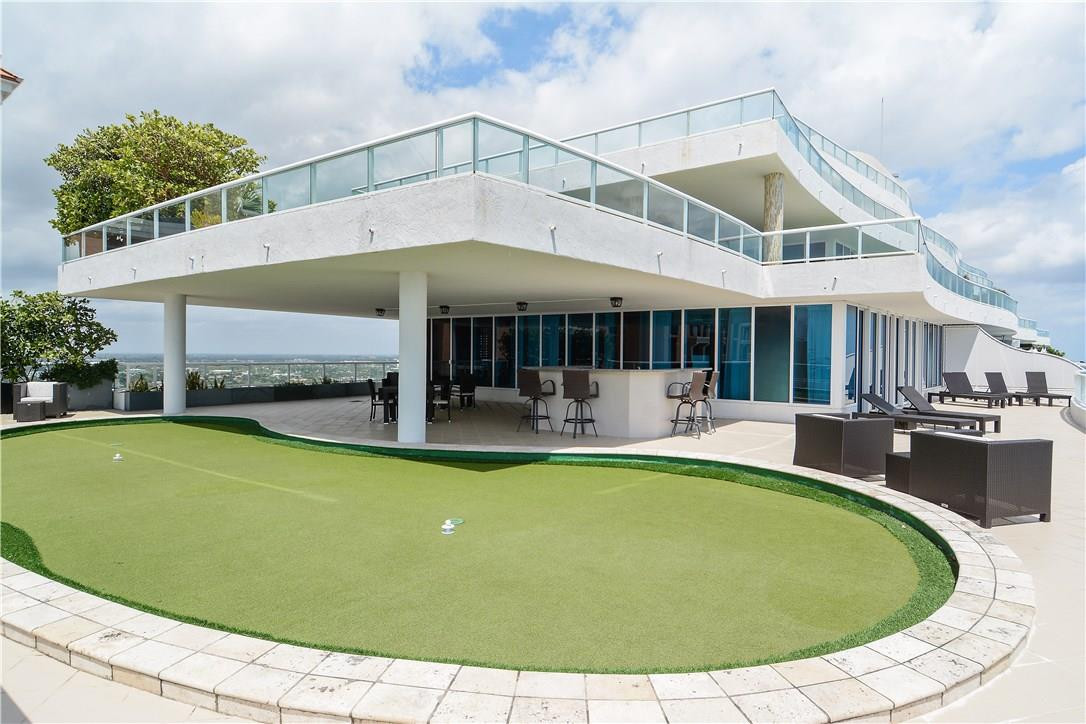 Ritz-Carlton - Residential