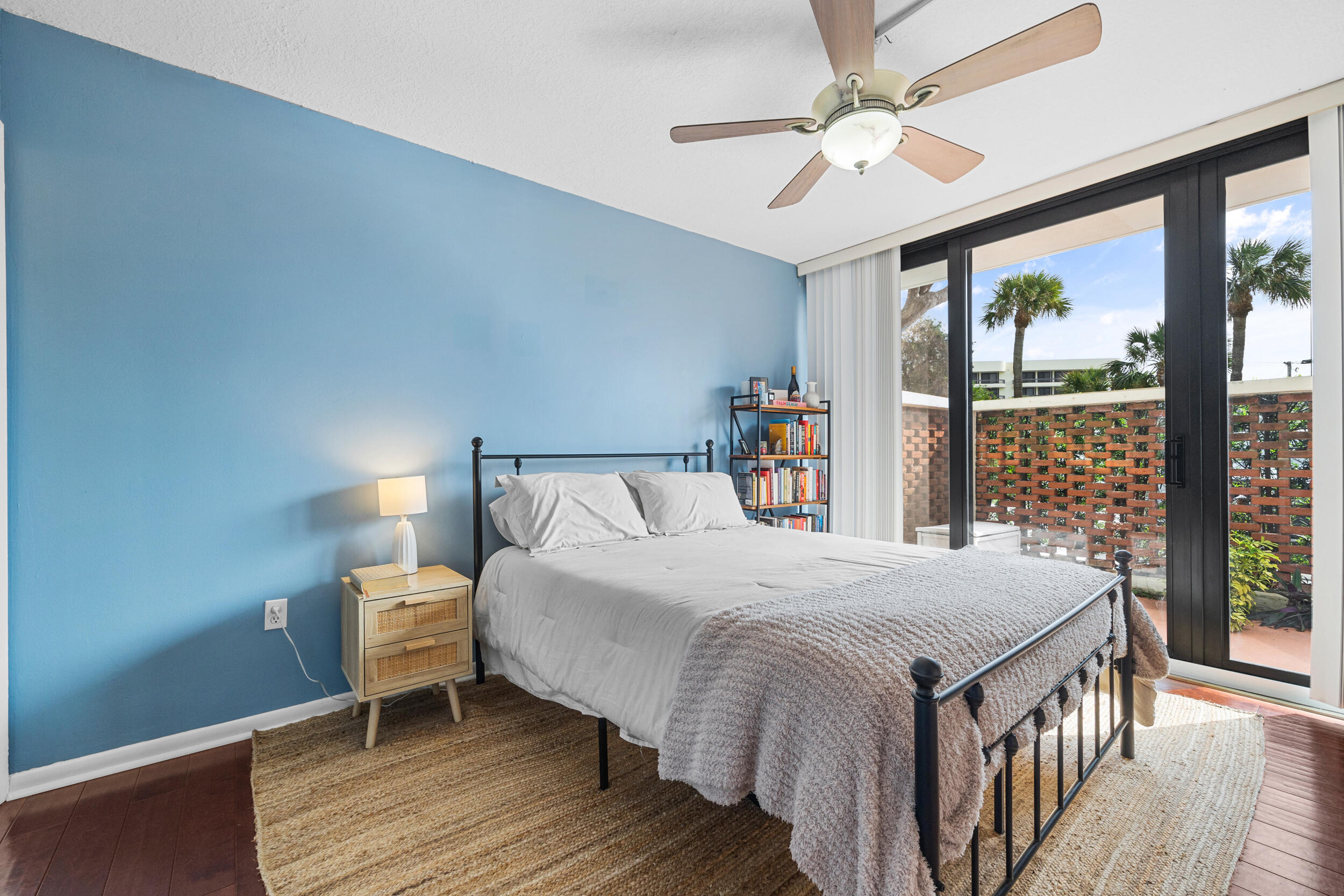 OCEAN VILLAS CONDO APTS - Residential