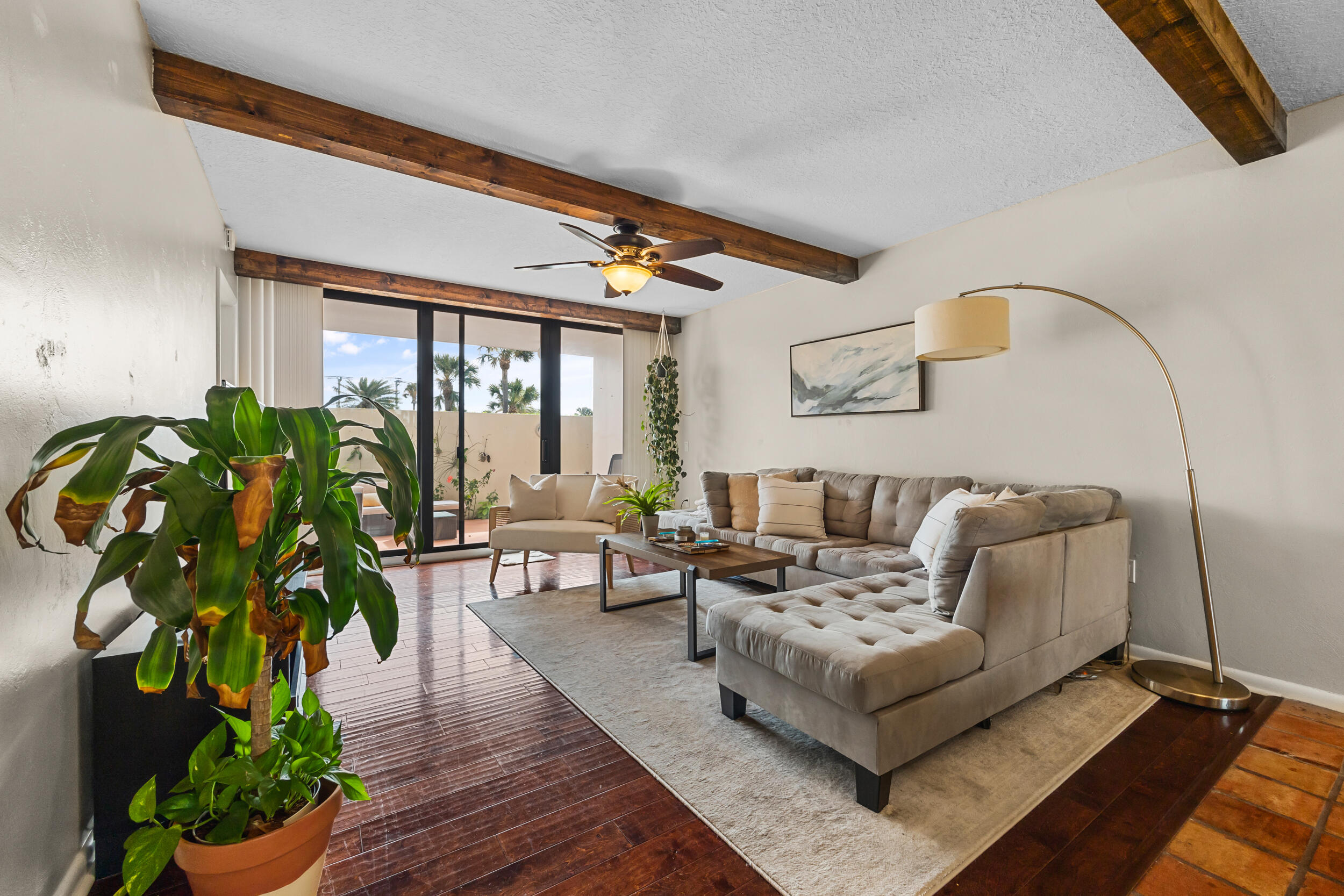 OCEAN VILLAS CONDO APTS - Residential