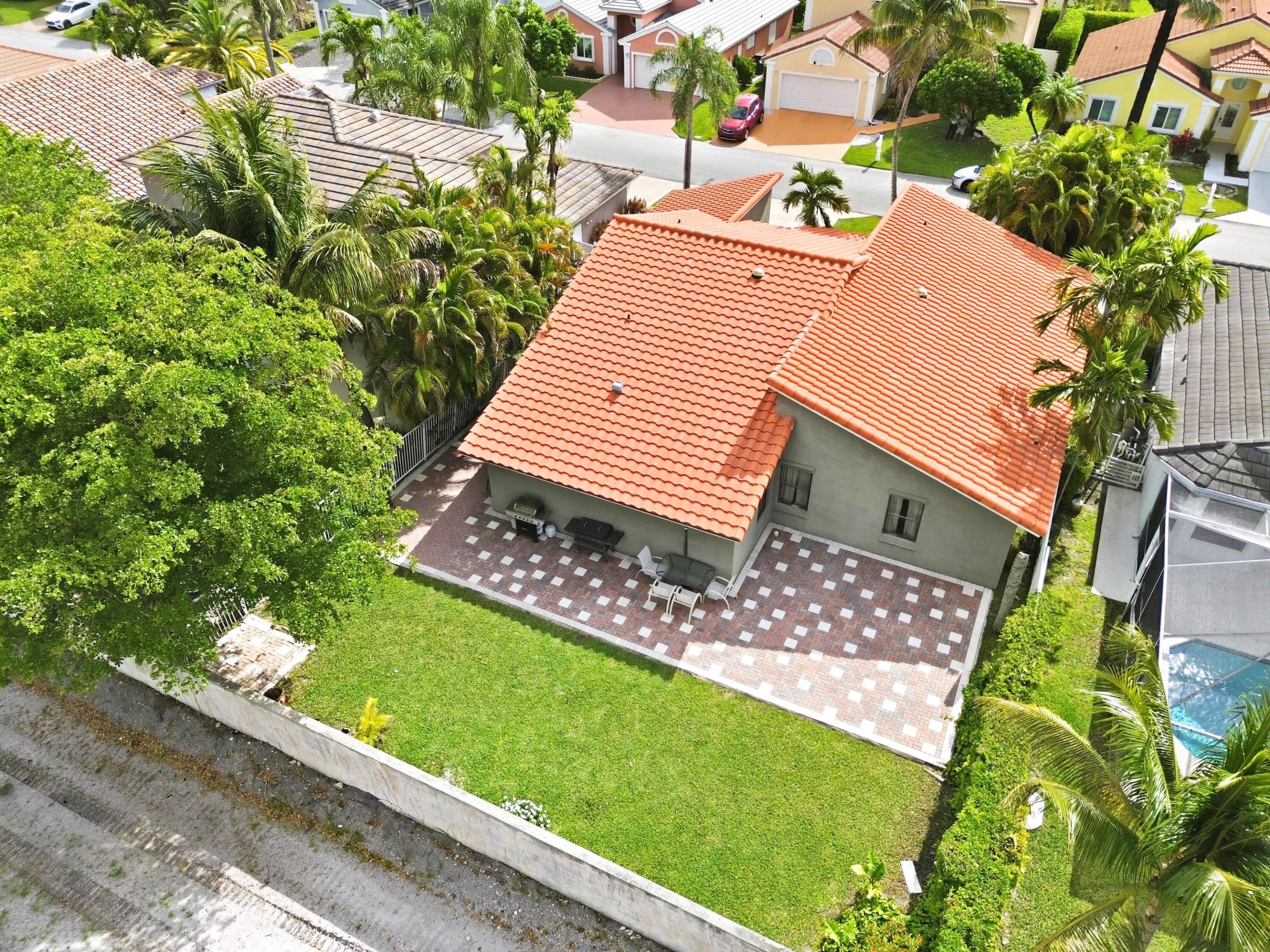 COQUINA LAKES - Residential