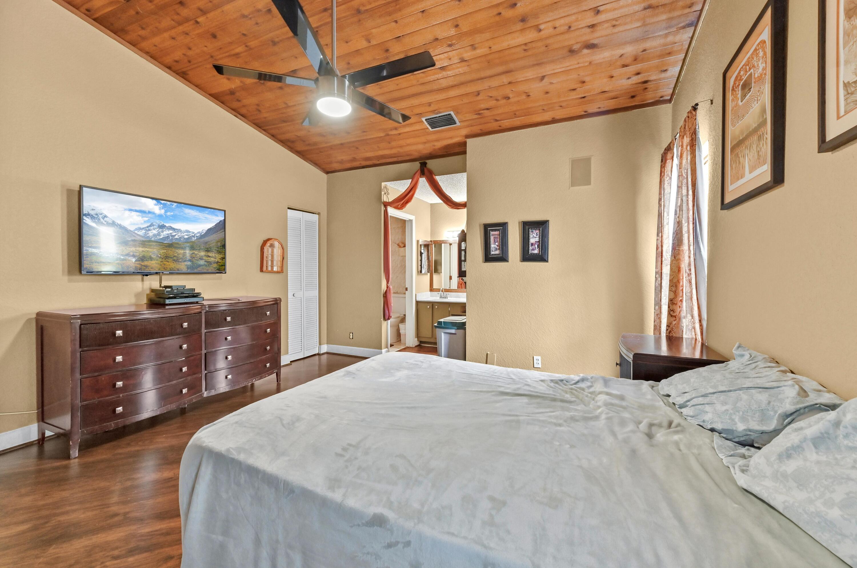 COQUINA LAKES - Residential