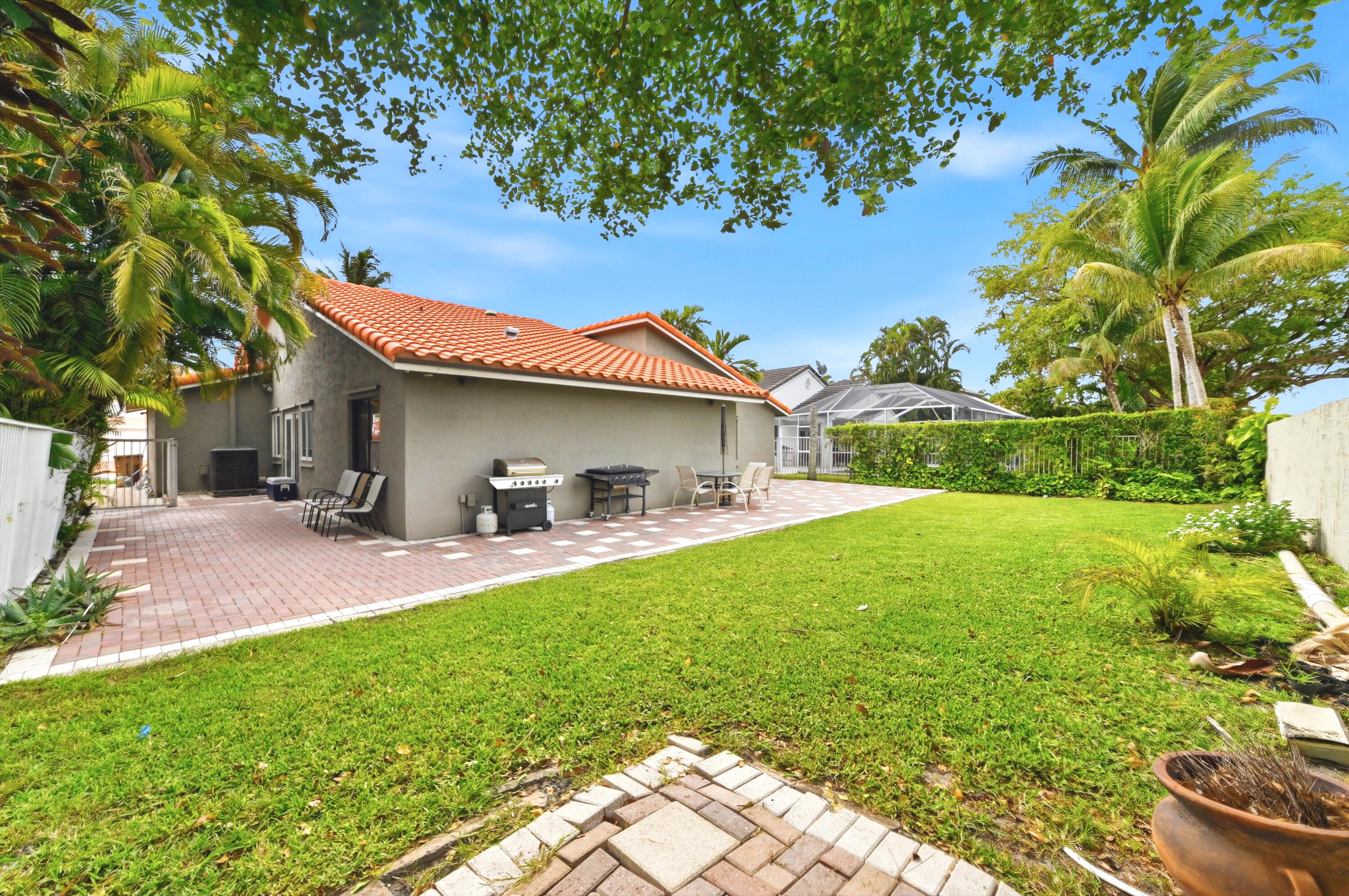 COQUINA LAKES - Residential