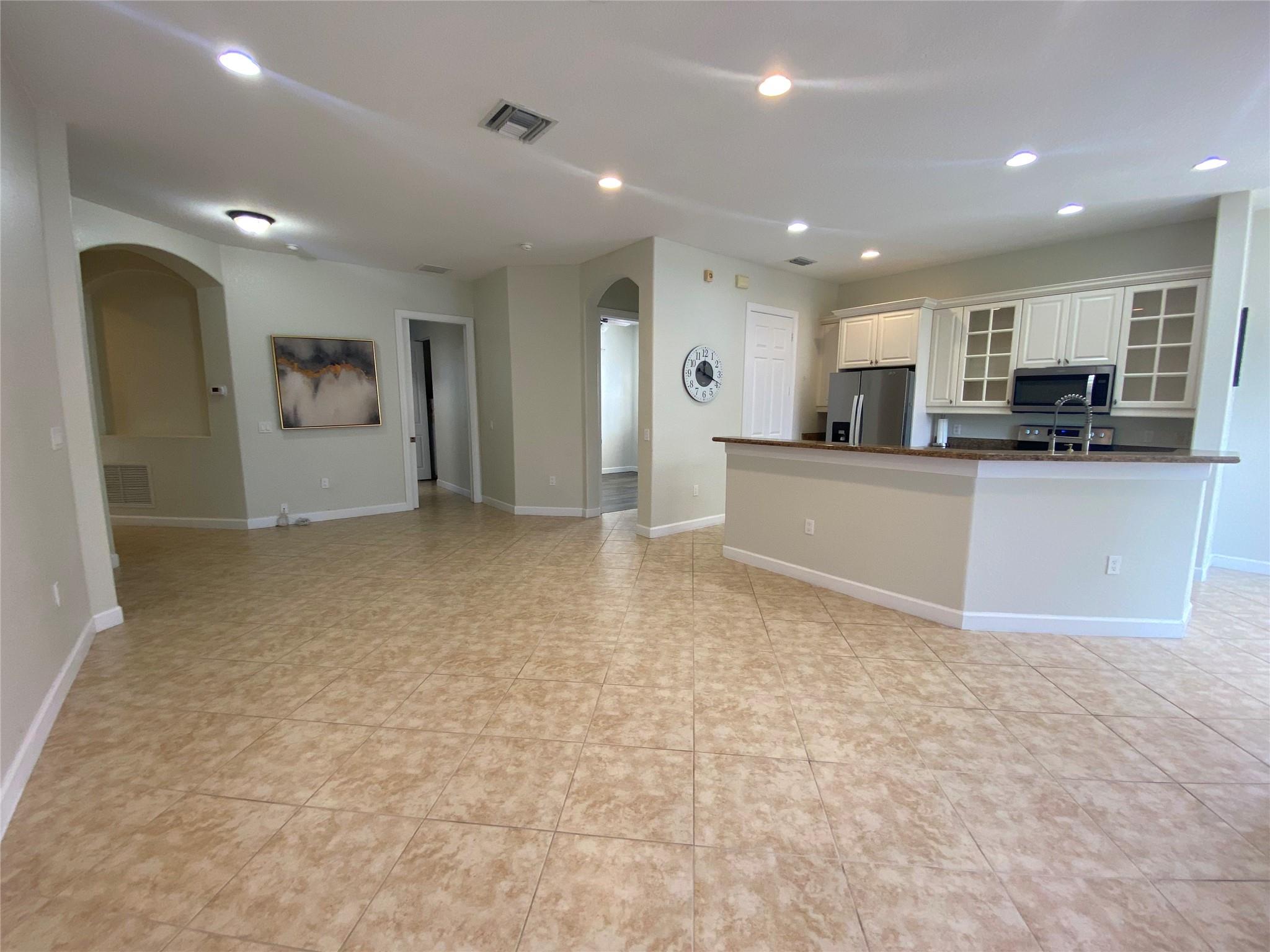 CYPRESS POINTE II AT HERON BAY - Residential Lease