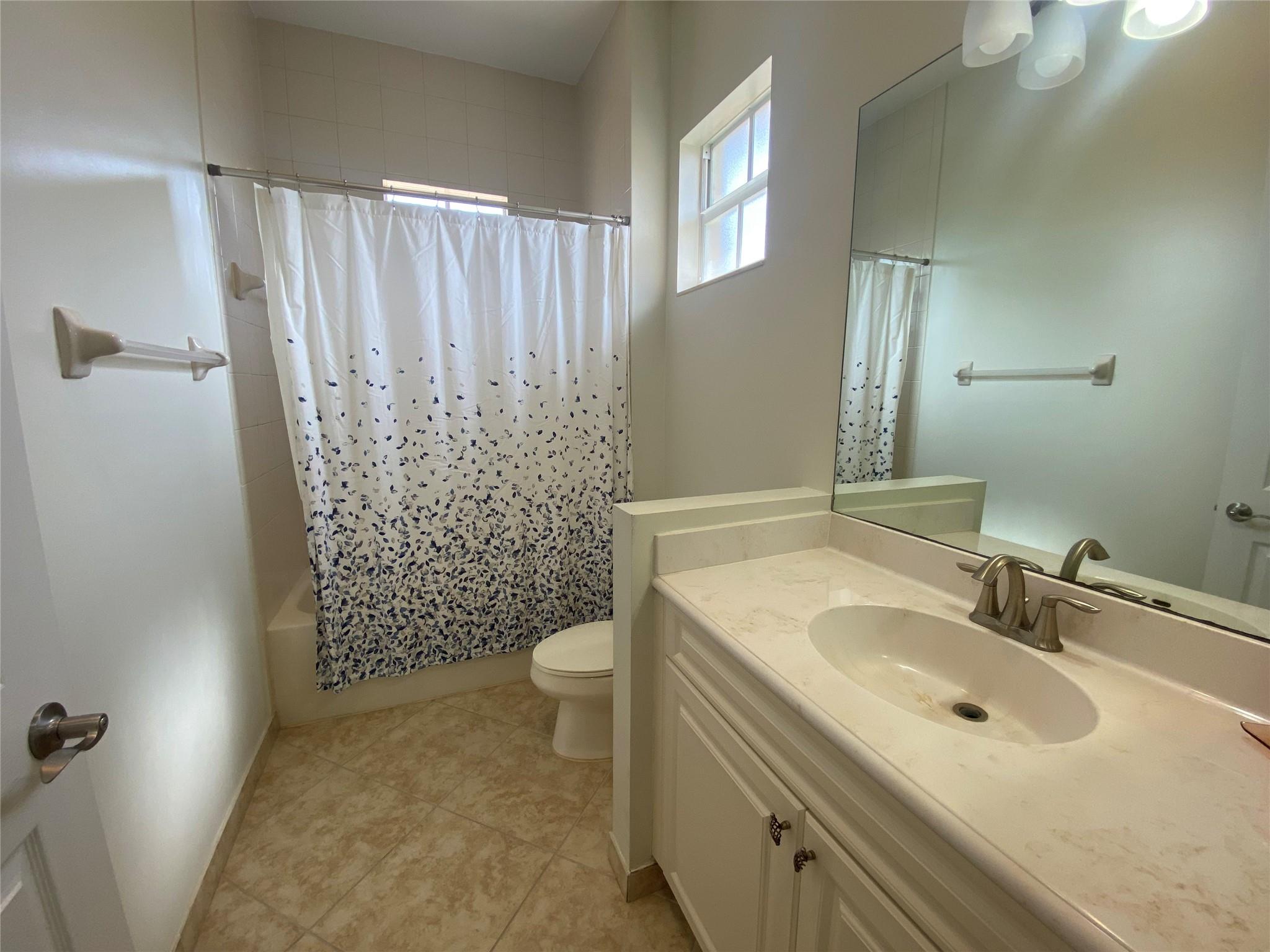 CYPRESS POINTE II AT HERON BAY - Residential Lease
