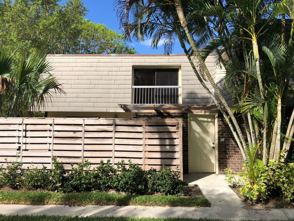 Photo of 416 4th Terrace, Palm Beach Gardens, FL 33418 (MLS # R10892067)